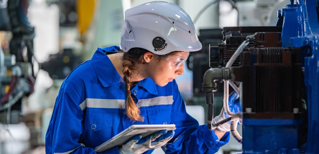 operative working in a factory